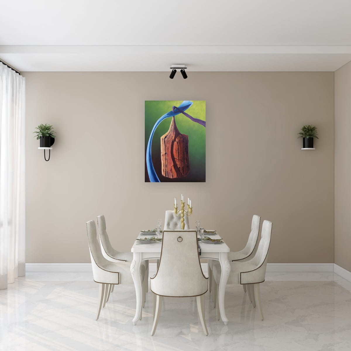 Maleriet i hvitt spisestueinterior, lys beige vegg